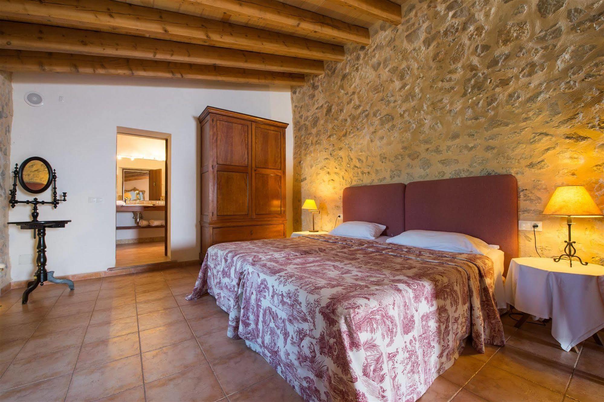 Hotel Rural Can Feliu 포레레스 외부 사진