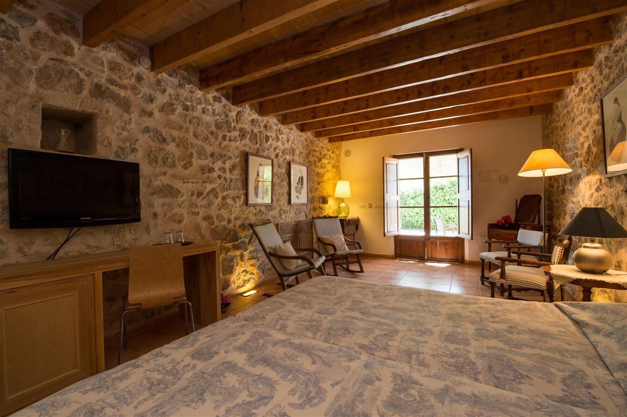 Hotel Rural Can Feliu 포레레스 외부 사진