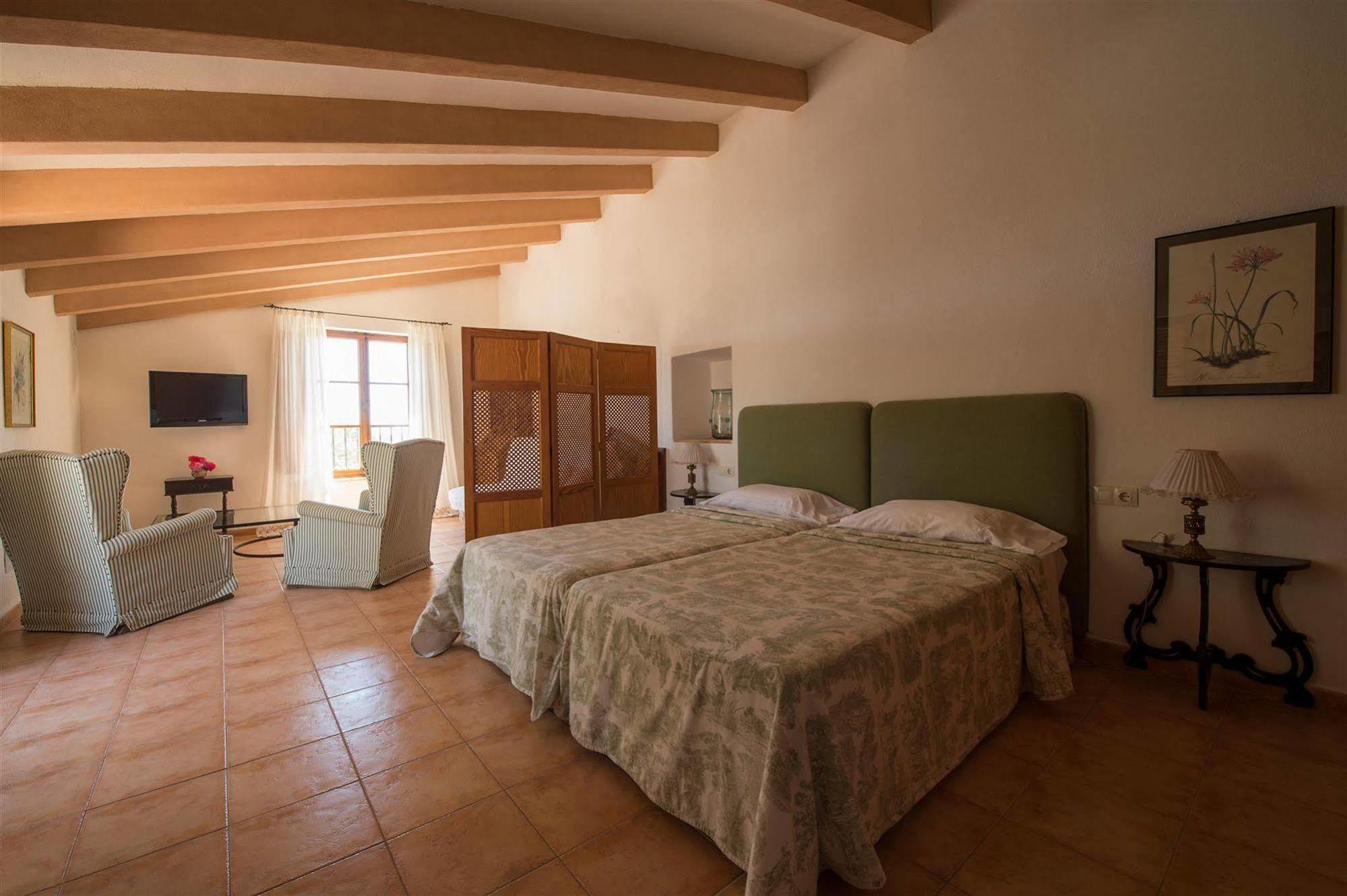 Hotel Rural Can Feliu 포레레스 외부 사진