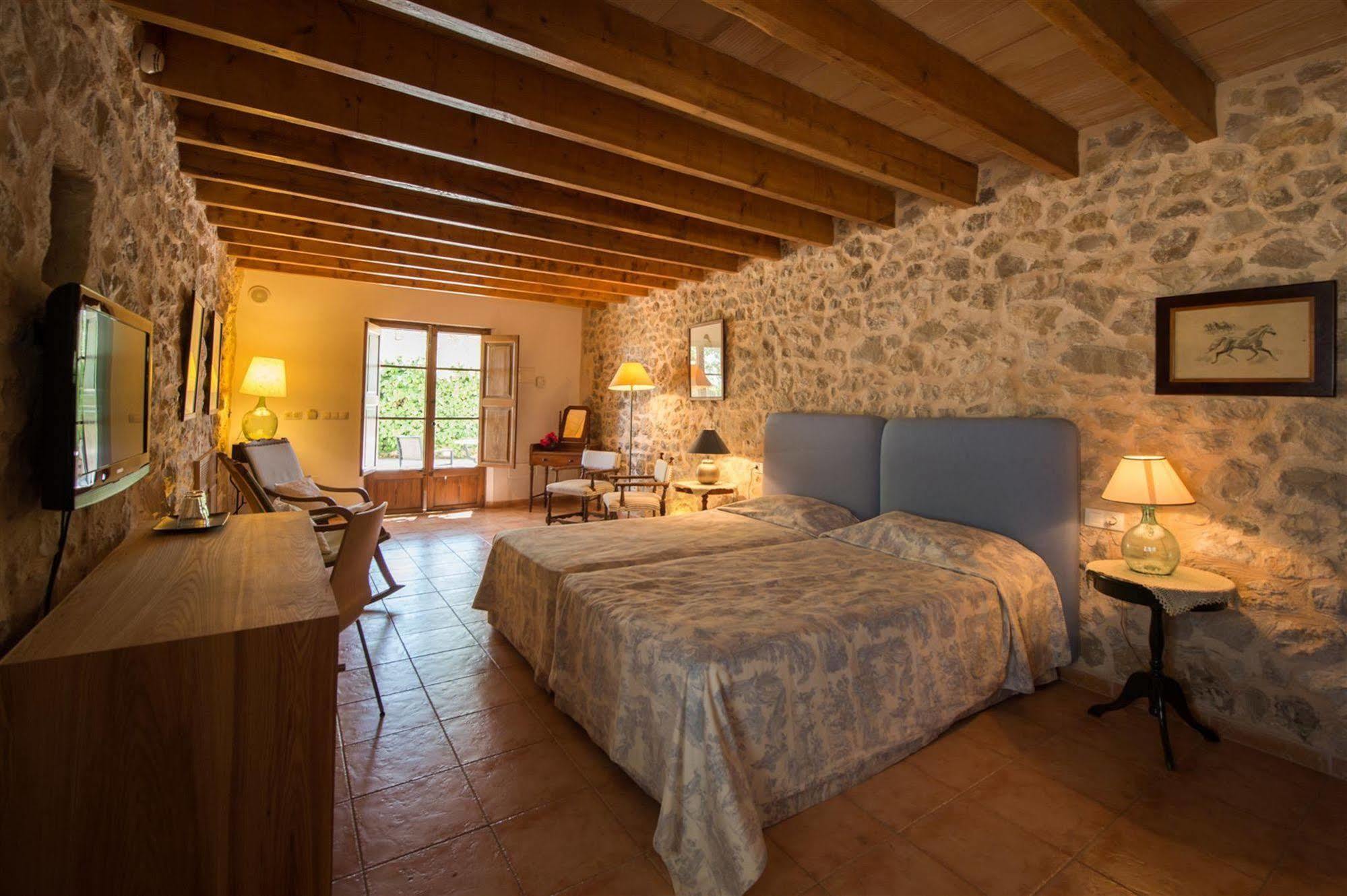 Hotel Rural Can Feliu 포레레스 외부 사진