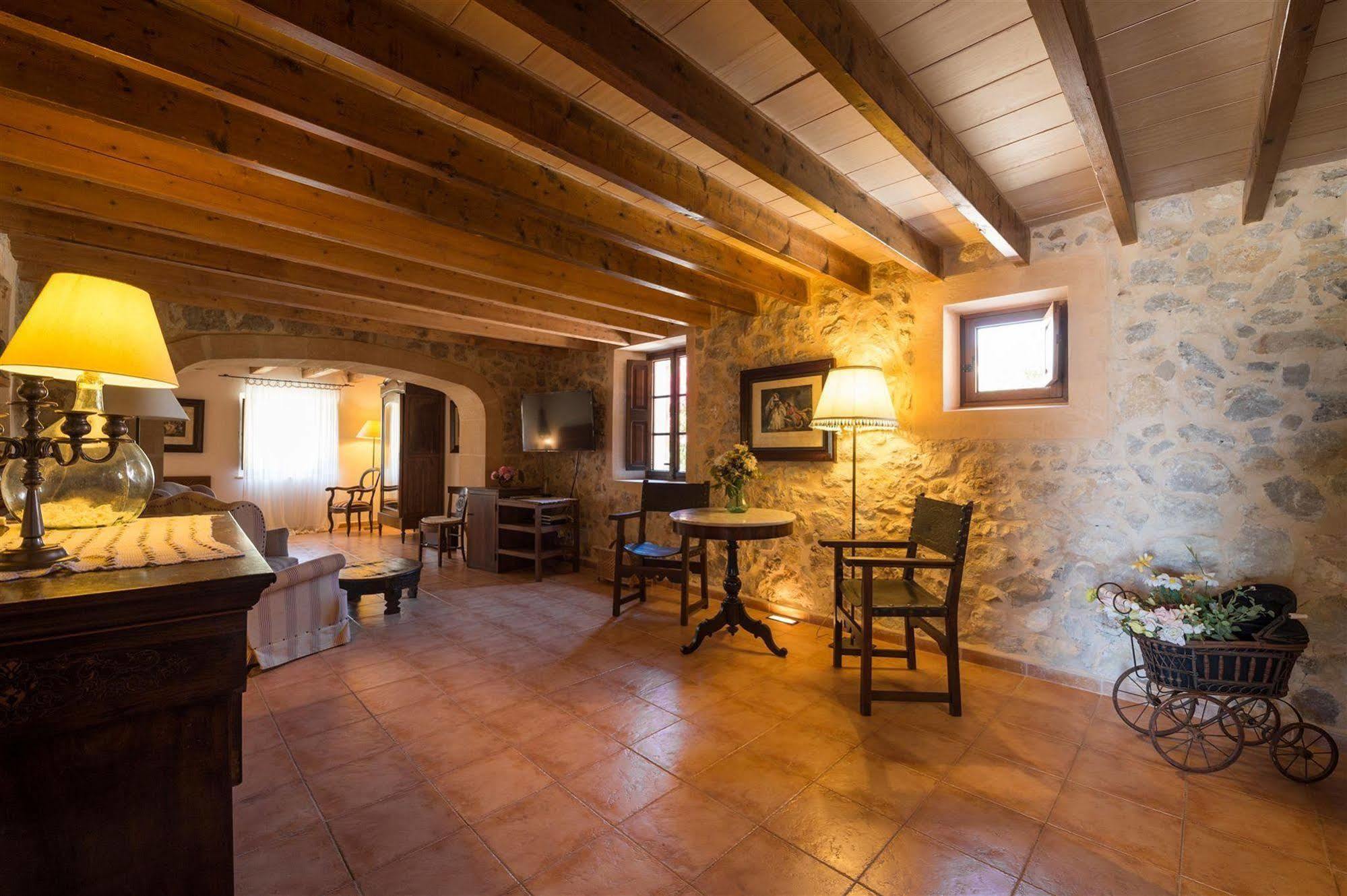 Hotel Rural Can Feliu 포레레스 외부 사진